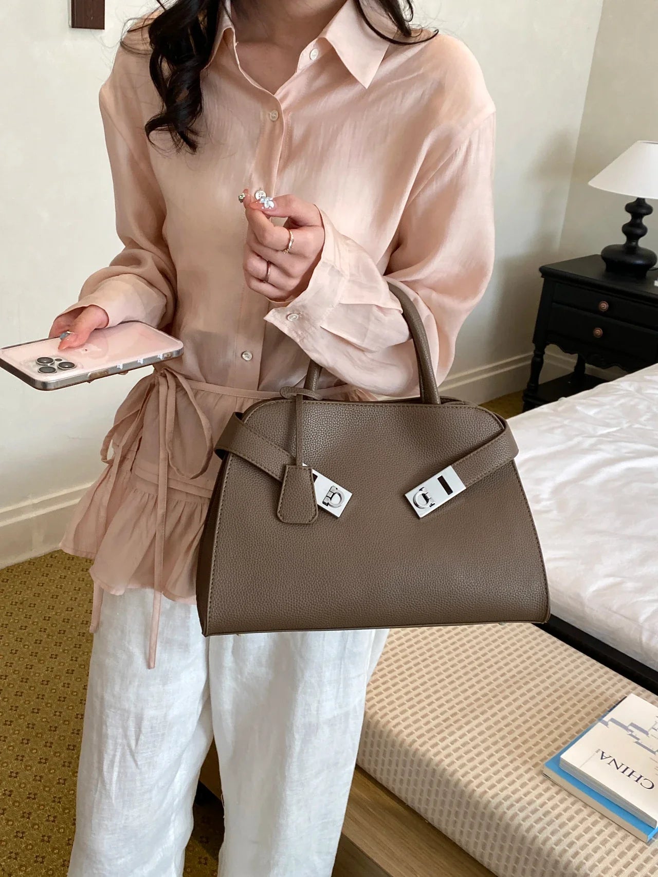 Luxury Brand Diaper Bag, Famous Designer Popular Classic Elegant, Leather Ladies Shoulder Messenger Purse