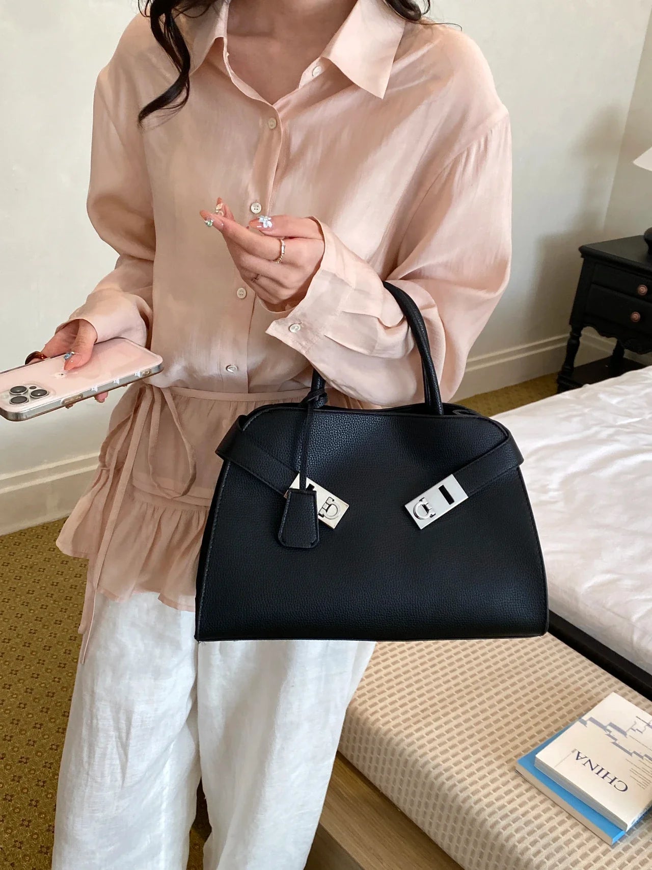 Luxury Brand Diaper Bag, Famous Designer Popular Classic Elegant, Leather Ladies Shoulder Messenger Purse
